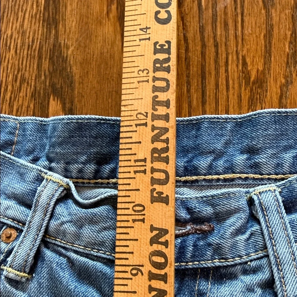 Levi’s 541 Faded Distressed Athletic Fit Jeans 32x32 comfy soft worn look